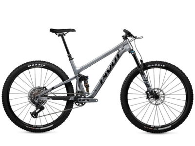 Giant GLORY ADVANCED 27.5　 0　2017 Lサイズ 70133016-